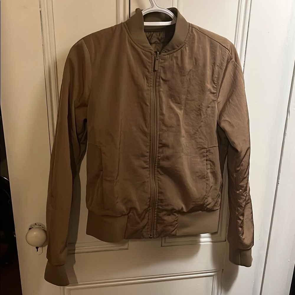 Lululemon Reversible Tan/Gold Bomber Jacket, size 6